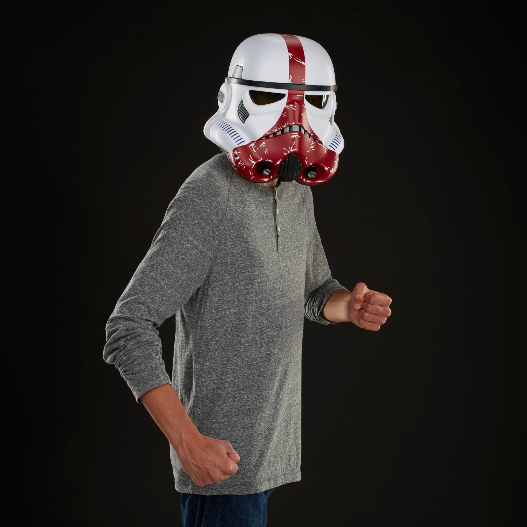 Hasbro Pulse STAR WARS The Black Series Incinerator Stormtrooper Electronic Helmet