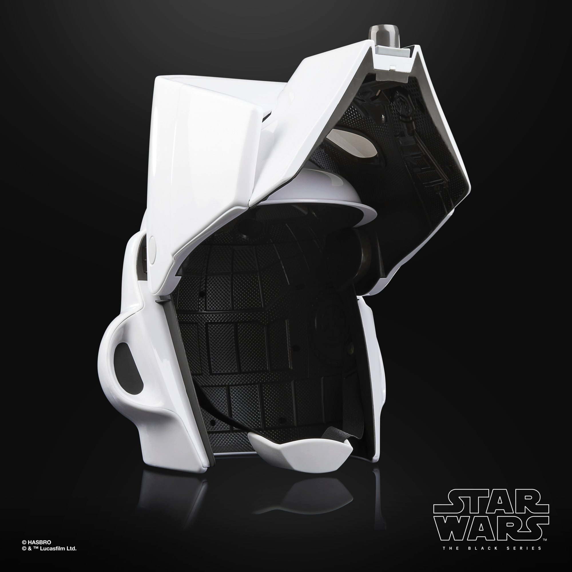 Hasbro Pulse STAR WARS The Black Series Scout Trooper Premium Helmet