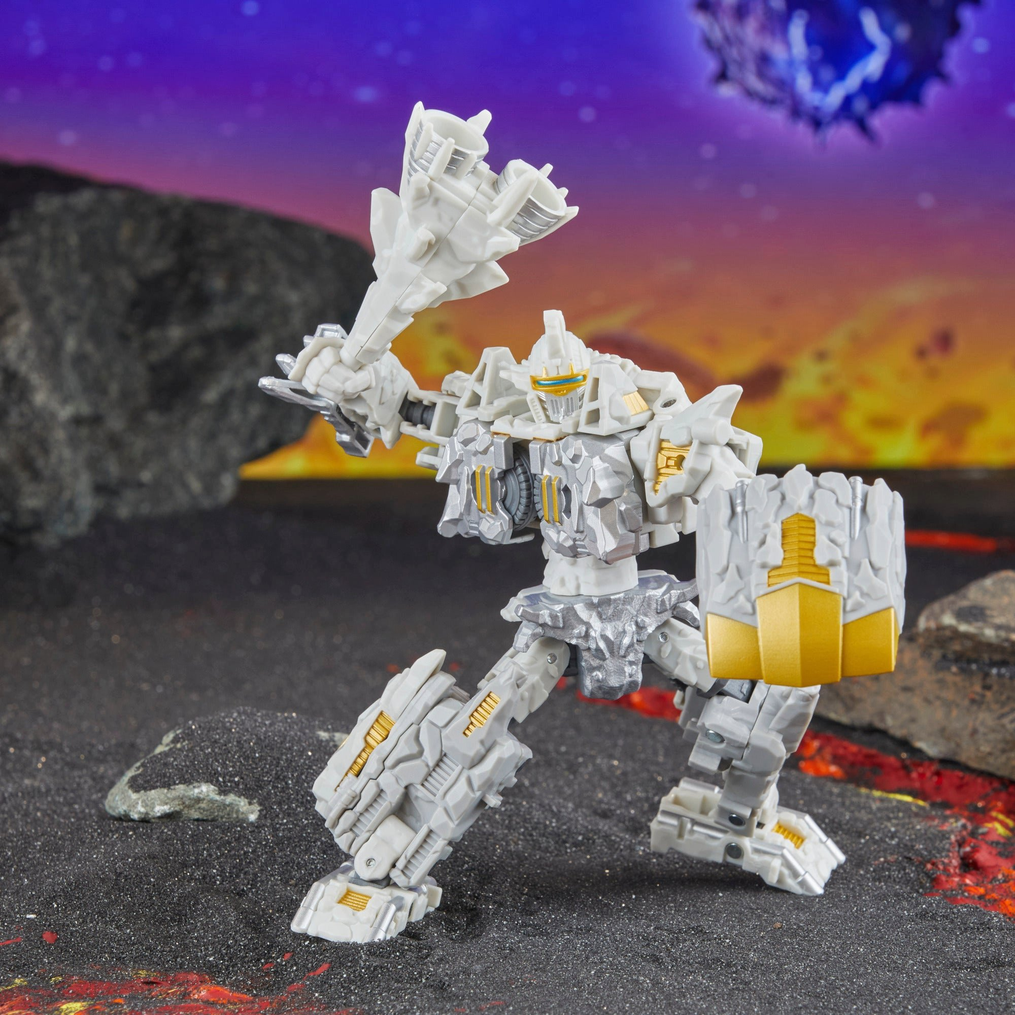Hasbro Pulse Transformers Legacy United Deluxe Class Infernac Universe Nucleous