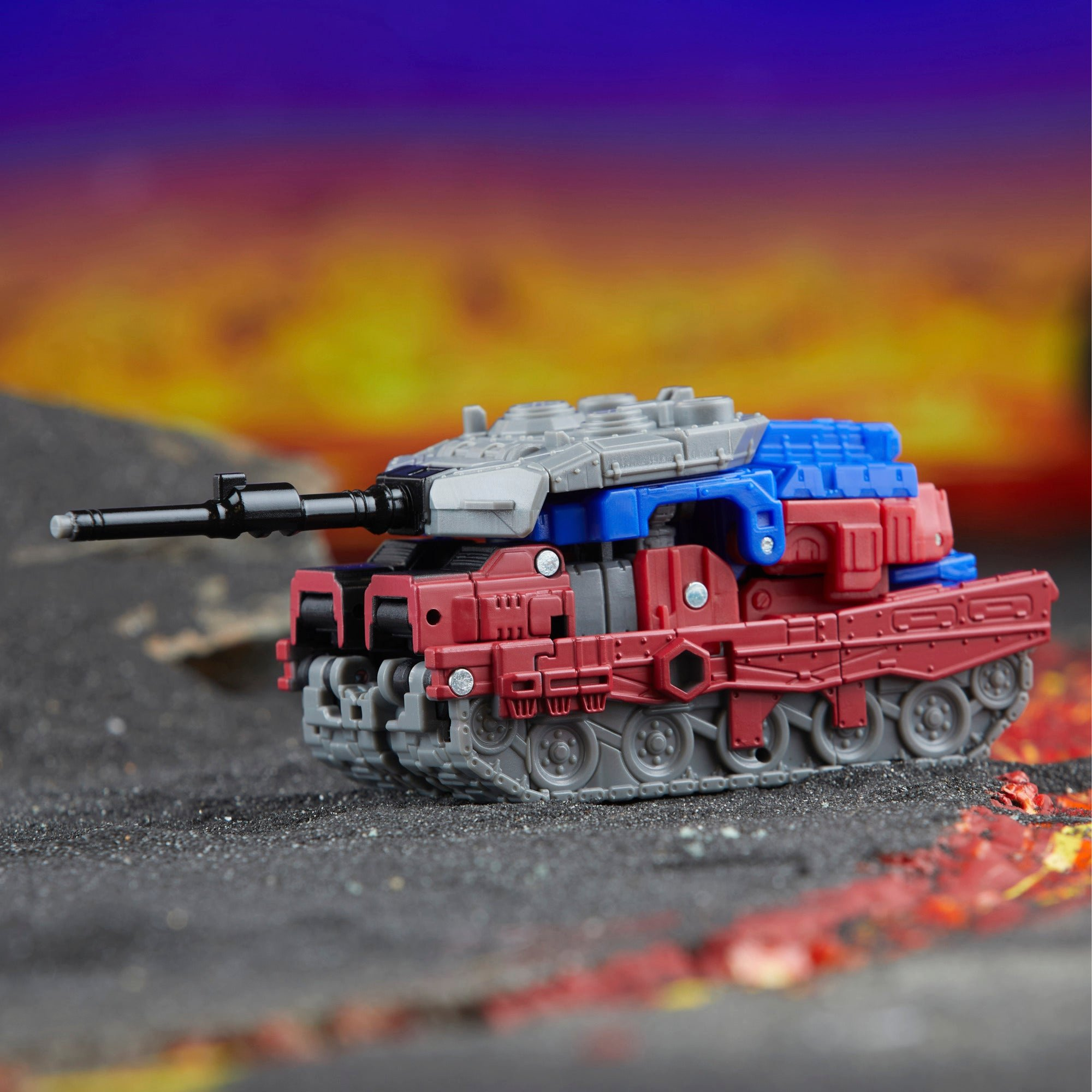 Hasbro Pulse Transformers Legacy United Deluxe Class G1 Universe Quake