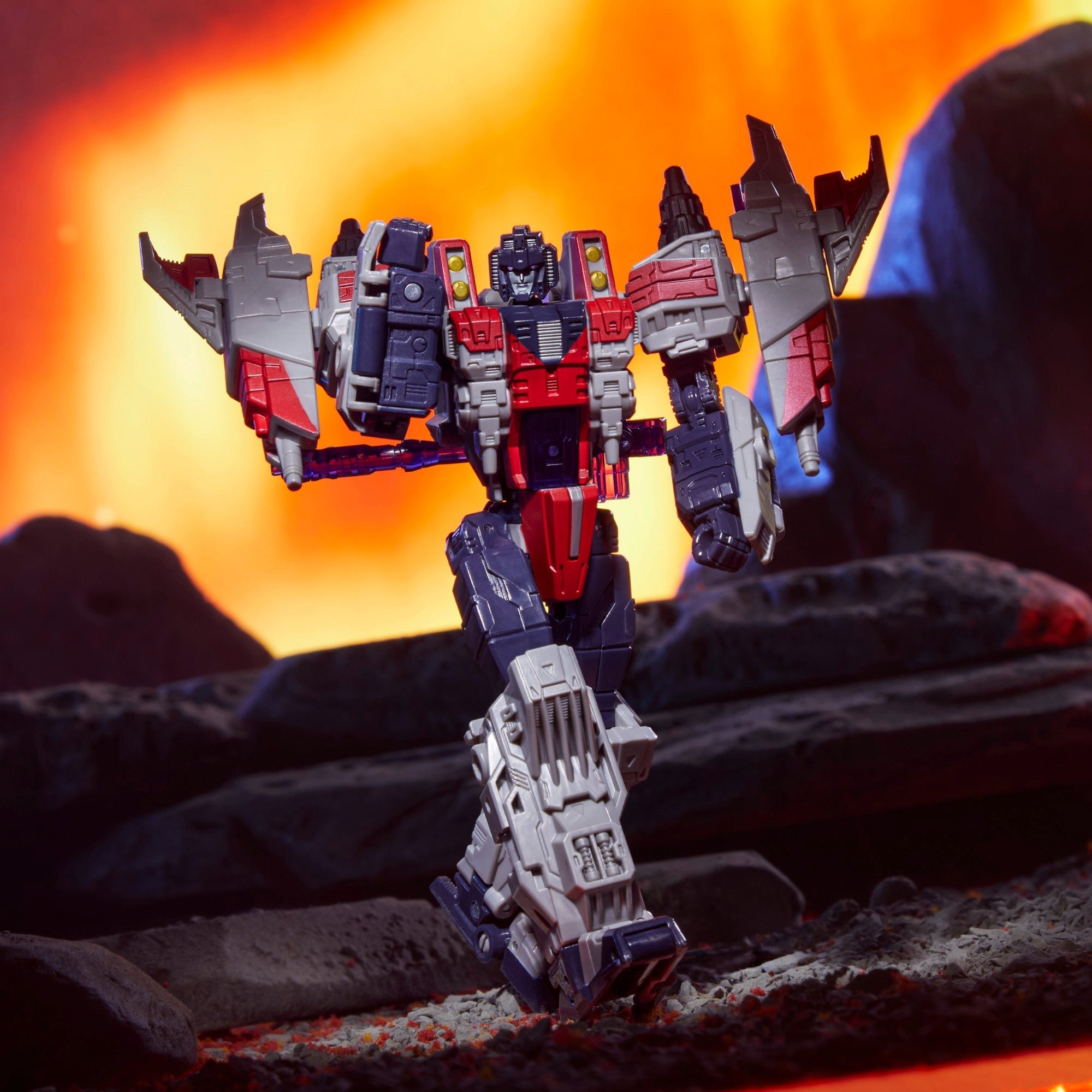 Hasbro Pulse Transformers Legacy United Voyager Class Cybertron Universe Starscream