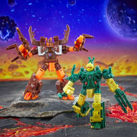 Hasbro Pulse Transformers Legacy United Doom ??n Destruction Collection 3-Pack