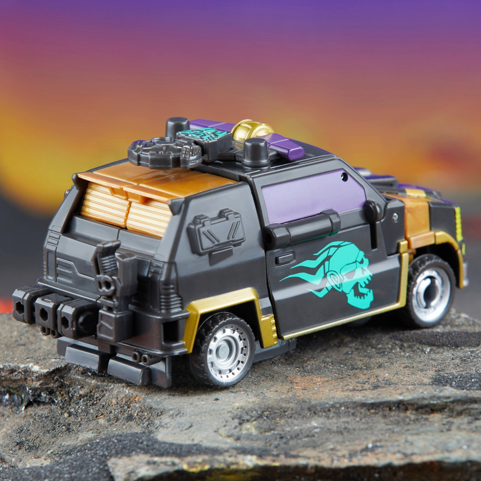 Hasbro Pulse Transformers Legacy United Deluxe Class Star Raider Cannonball