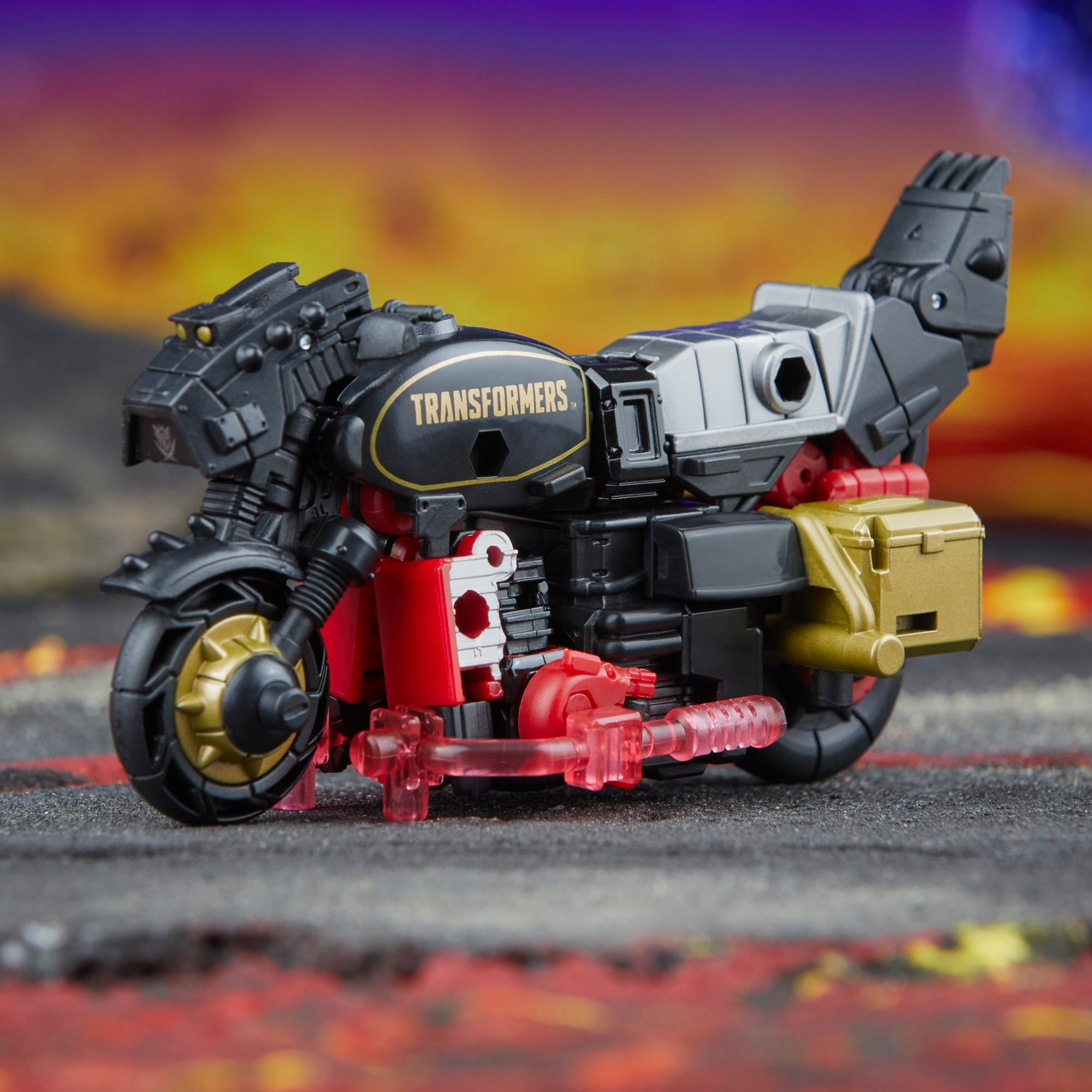 Hasbro Pulse Transformers Legacy United Deluxe Class Star Raider Road Pig