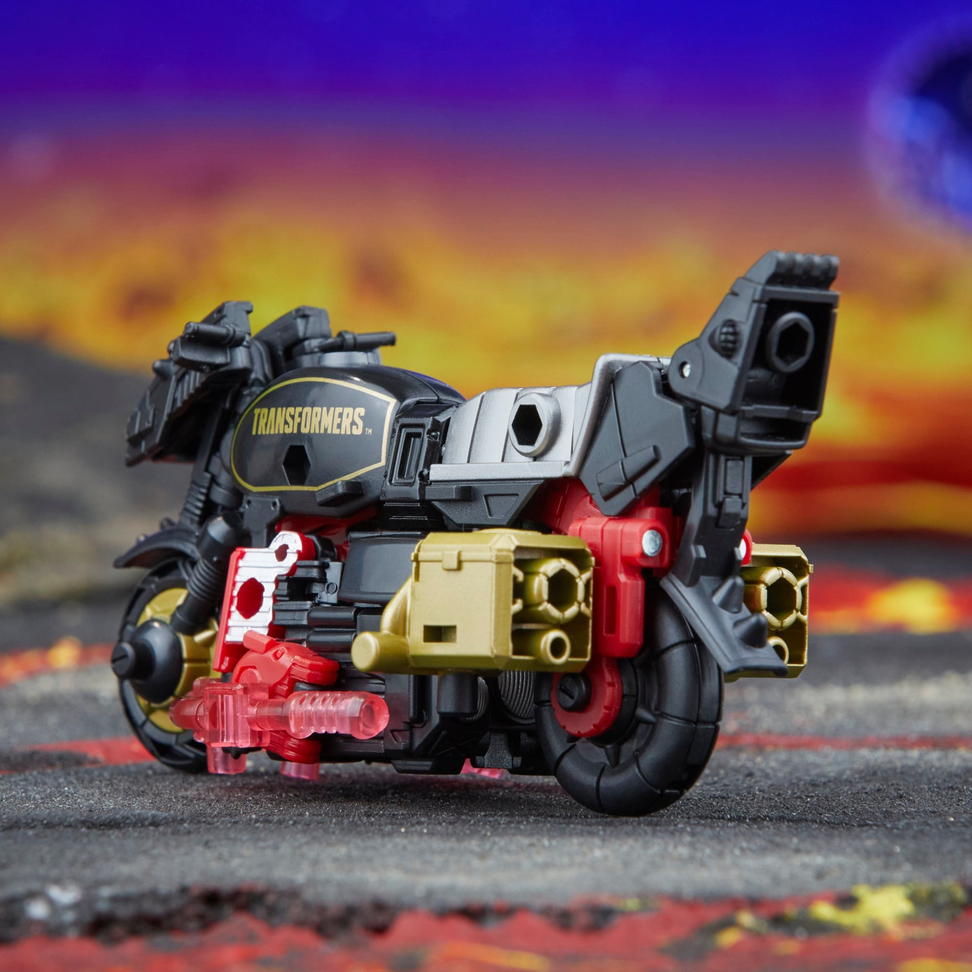 Hasbro Pulse Transformers Legacy United Deluxe Class Star Raider Road Pig