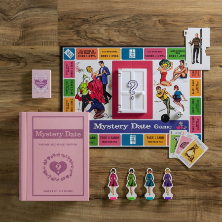 Hasbro Pulse Mystery Date Vintage Bookshelf Edition